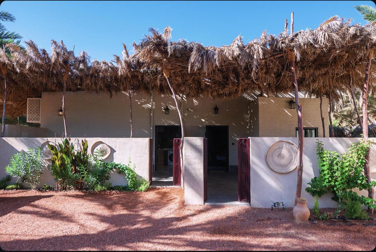 Hotel Under Las Palms Alula Madain Saleh Exterior foto